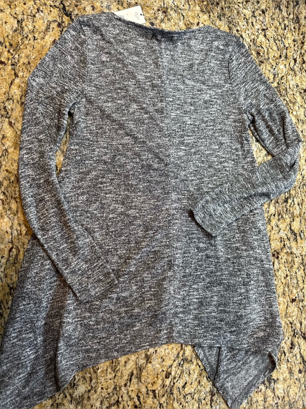 NWT a.n.a Gray Marl Long Sleeve Hi-Low Knit Tunic Blouse Shirt Women’s Top (B9) - Picture 4 of 4